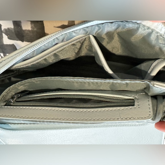 Pixie Mood Crossbody purse - Picture 5 of 11